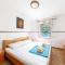House Linker