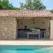 La Bcasse Heritage Pool Manor