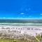 Beach House Condominiums B402 - Beachfront with Pool, WiFi, & Beach Service - Дестин