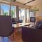 Gateside Chalets 6 Bedroom Hot Tub Near Village