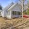 Cottages at Summer Village Beach Get-A-Way - ويلز
