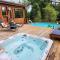 Blue Moose Private pool spa sauna lake access - Wentworth