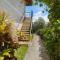 Beautiful 2BR 2BA with Panoramic Ocean Views, Wifi, Free Parking!