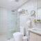 Cozy, Centric 1BR Condo, Pool - Los Prados