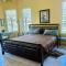 3-bedroom house with free SUV - West End