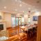 Cozy holiday home 5 mins walk to beach in Glenelg