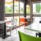 B&B HOTEL Nîmes Caissargues