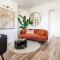 Newly Designed, 2br Apt, 5min from Northwood London Tube Station, NATO HQ, Ideal for Wembley, Warner Studio, Contractors - 诺斯伍德