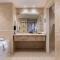 Warwick Al Jubail Hotel
