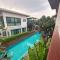 Chic Villa 6