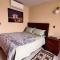 HOSTAL PARIS TALCA - 塔尔卡