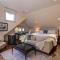 Stonehurst Place Bed & Breakfast
