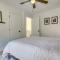 6 Mi to Appalachian Trail Modern Front Royal Gem! - Paris