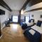 Crews Bed and Breakfast - 邓加文