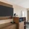 Best Western Plus Kansas City Sports Complex Hotel