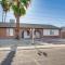 8 Mi to State Farm Stadium Glendale Home with Grill - بيوريا