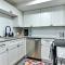 Modern Pop Studio Near Midtown - أوماها