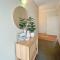 Banyan, 14 Montevideo Parade - Spacious pet friendly property with air con and WiFi