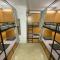 Hanoi New Comb Hostel - Hanoi