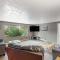 Bend Hideaway (Entire Duplex) - Bend