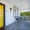 James Cottage - Close to CBD, Charm Awaits