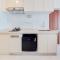 Cozy and Nice Studio Apartment at Sky House BSD By Travelio - 当格浪