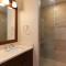 WHITE CORAL Exceptional 4BR KaMilo Home with Ocean View and Bikes - وايكولوا