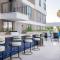 Long Beach 2BR w Gym Pool nr Shops Bars LAX-618 - لونغ بيتش