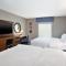 Hampton Inn Clinton - Clinton