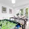 Inspira Stays - Spacious Modern House in Leicester - Free Parking - Xbox, Table Football & Smart TV - Braunstone