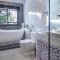 Baan Santhiya Private Pool Villas - Free Tuk-Tuk Service to the Beach! - 奥南海滩