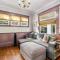 Elegant Rose City Retreat with Sauna & Pool Table - 梅伍德公园