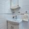Spacious 3 Bedroom Whitechapel City Home - 9 mins from Tower Bridge with Free Parking & Garden - 伦敦