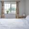 Spacious 3 Bedroom Whitechapel City Home - 9 mins from Tower Bridge with Free Parking & Garden - 伦敦