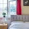 Spacious 3 Bedroom Whitechapel City Home - 9 mins from Tower Bridge with Free Parking & Garden - 伦敦