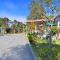 Bide-A-Wee Inn and Cottages