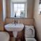 Spacious 3 Bedroom Whitechapel City Home - 9 mins from Tower Bridge with Free Parking & Garden - 伦敦