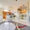 Family Home with Playground and BBQ in Dayton! - 弗吉尼亚城