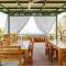 Sunshine Sanctuary Boutique Jungle Lodge