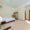 Lunas House Hostel