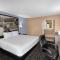 Super 8 by Wyndham Paducah I-24 Exit 4 - بادوكا