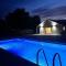 Pool & River House - Lazara