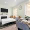 Modern flat 5 min to Holland Park! - 伦敦