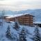 Duplex 3 chambres avec balcon, skis aux pieds, WiFi et parking couvert - FR-1-352-1