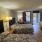Riverfront Lodge