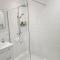 Langhouse Castle Bed and Breakfast - Inverkip