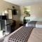 Economy Inn McCook