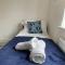 Brand New Beaulieu Haven Parking x 2 Games console Sleeps 5 - Broomfield