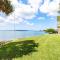 Lanimer ONE - Beautiful Waterfront Property