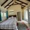 Private villa with large pool & 5min walk to beach